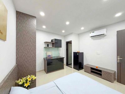 We'll rent out the apartment of Full Seven and Five on the border near Phú Nhuận.