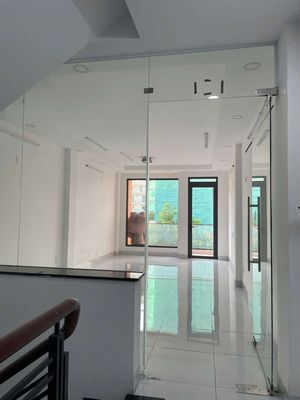 A Mtkd Lê Thúc Hoạch 5th floor bedroom 5 bathroom near school, crowded population