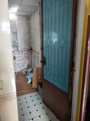 Rent room upstairs.