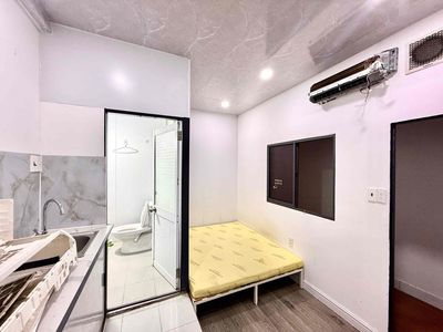 For cheap rent! 12 meters, the Free Free Now welcomes District One.