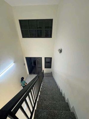 New House 1 Mt. 1 suspended, Hoàng Diệu-710 Phú Nhuận