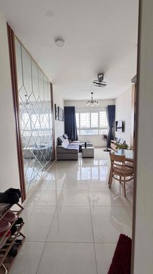 Rent 8 million/2 bedroom 2 toilets with Green Town building.