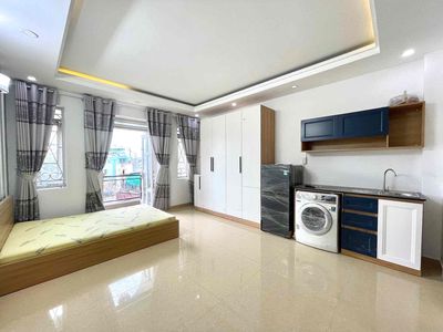 Seven million and two studios full of furniture right now, 114 Nguyên Hồng.