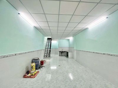 Rent a house on two floors. Two bedrooms. Two toilets.