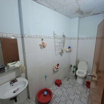 Rent the original Tân Thới Nhất 1 District 12, 4 x 15 meters, 2 bedrooms, 7 million a month