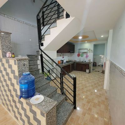 Rent the original Tân Thới Nhất 1 District 12, 4 x 15 meters, 2 bedrooms, 7 million a month