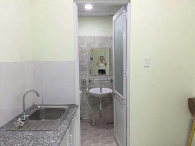 Rent a nice apartment, District 8 and 2 bedrooms - 8.5 million.