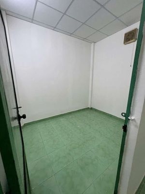 Rent 2/ Hóc Môn Town, Near Twins, plain Li