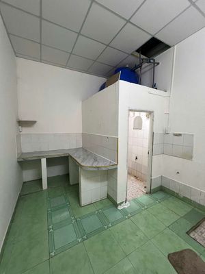 Rent 2/ Hóc Môn Town, Near Twins, plain Li