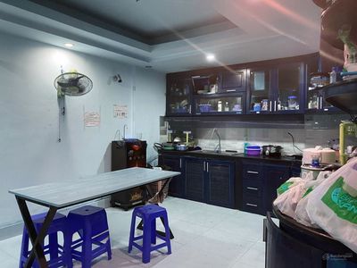 Bard room, dorm room, high-end convenience, water sack, $1 million, GH V