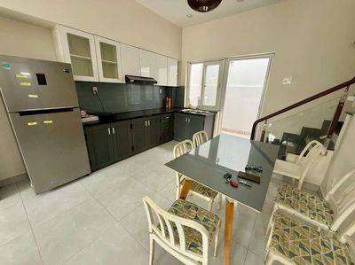 Rent a place on Mega Village, P. Phú Hữu, District 9