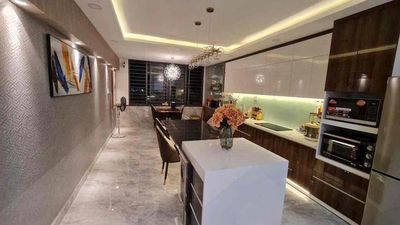 Rent one out of số 19 (4 x20) suspended, 4 stories, 7 bedrooms, 7 elevator toilets