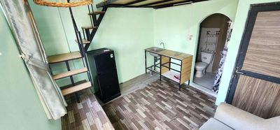 Full furniture room, now free, for pet pet pet pet, for tram.