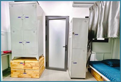 Southern dorm near the University of Nature, The Encyclopedia, the University Village - the package.