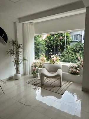 Rent a flower house, 201 2, Q.k.g. Proficiency Area: 8 mxxx10 m(3 L)