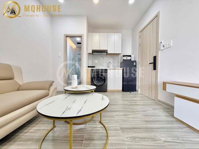 Tell Zhang the new building is 100%, like a full-on Full-art bedroom near the market.