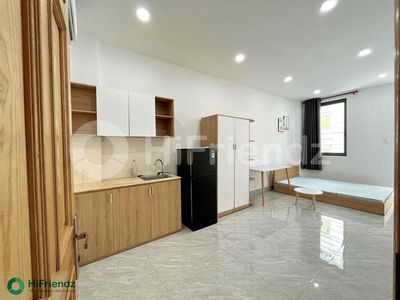 A balcony studio near Cầu Nguyễn Văn Cừ - hcmue