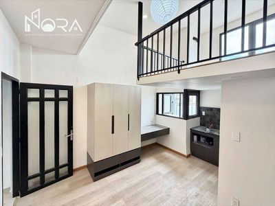 Rent a room with an A.J. Full Seven near the District of 10 Levitage Park.