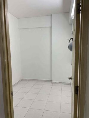 Rent the HQC Plaza apartment, Nguyễn Văn Linh 2 bedrooms 2 cheap toilets