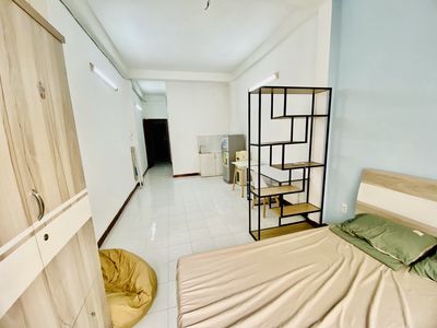 Room of balcony service 30 meters full Ph interior. Nguyễn Thái Bình District 1