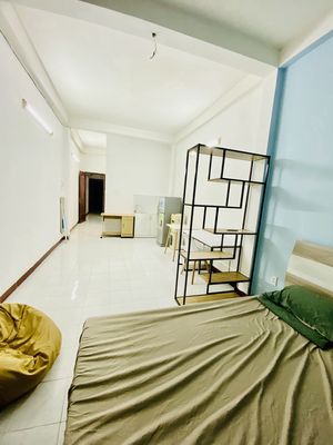 Room of balcony service 30 meters full Ph interior. Nguyễn Thái Bình District 1