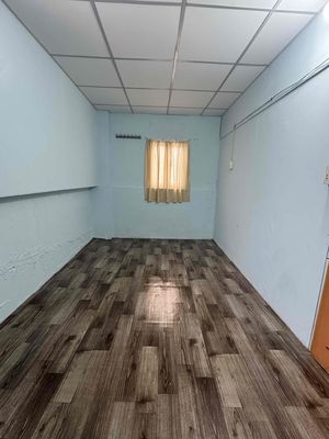room-sealing - near market