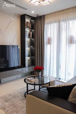 Rent the Guardian. One bedroom. 52 meters.