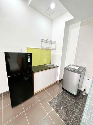 stut the elevator ready interior close to the shower vhu 5 P car