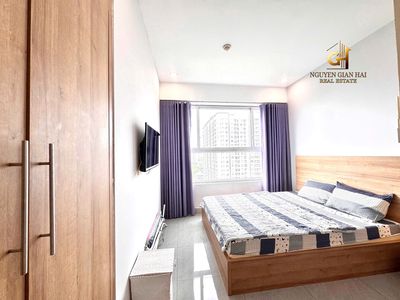 Sunrise Riverside 99 m2; broad, cool design