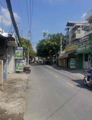 Front two floors, two bedrooms, two toilets, Nguyên Hồng Road, 18711 11, Bình Thạnh