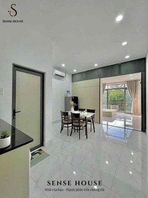 apartment 1 open balcony bedroom on Lạc Long Quân axis - calm