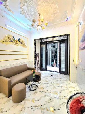 Rent the entire apartment. Two bedrooms. Two bathrooms near Agribank's 6 million.