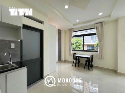Rent a service apartment in full interior, window, private washing machine