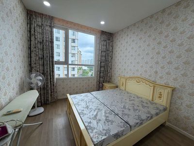 Sarmi  -- three bedrooms -- beautiful park view.