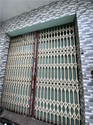Rent the original two-story front floor 10 meters, near the New Xiang Market