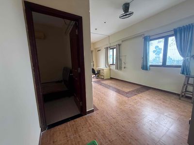 Rent apartment 75 meters, two bedrooms, toilet, corner of two balconys, three windows.