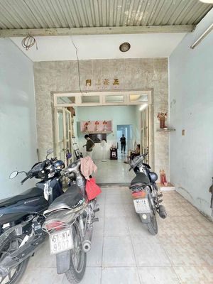 4 x19 1 3rd floor, New Winter Road