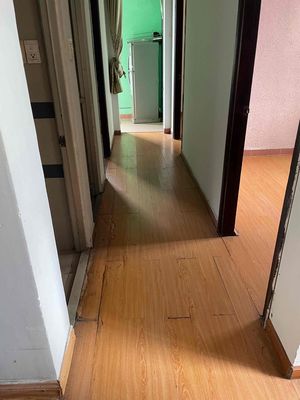 The residence room is way away from ueh, bk 15 p District 11 - Find the female
