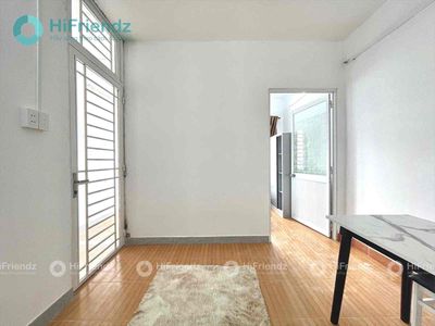 Rent a new full interior bedroom on the Phan Đăng Lưu axis