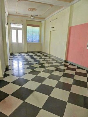 house 5 room 4 X 20 M Tạ Uyên