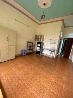 Room in Đặng Thùy Trâm-713 Bình Thạnh, way from the University of la