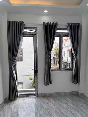 Rent the original Huỳnh Tấn Phát alley house - Nhà Bè