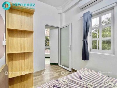Two bedrooms split with multiple windows in which four and a half people between ueh cs B and N