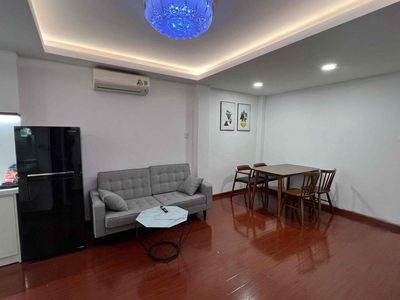 Rent the new two bedrooms 100% wide, clear the way to Bến Thành District 1.