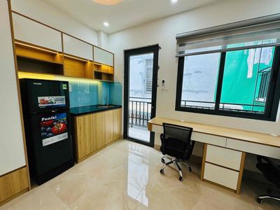 The apartment is 25 meters of sleep. The balcony is located near Lang's Literal.