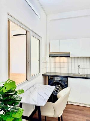 The apartment is a padded-uper with a full interior balconies near the Tan Son Nhut Airport