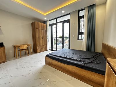Nice studio balcony full of fine furniture, near hutech, Wentl, District 1.