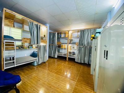 The high-priced dorm.