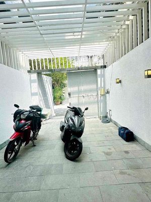 The square 4 KDC Nam Long Phú Thuận Front Room is next to Mount Fuji
