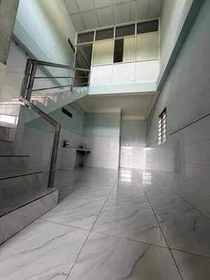 Rent a bedroom with air conditioning.